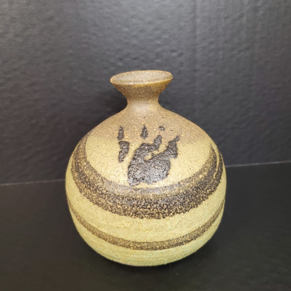Studio Pottery Bulbous Bud Vase Paw Print 3-tone Makers Mark Signed 5.5" HEAVY